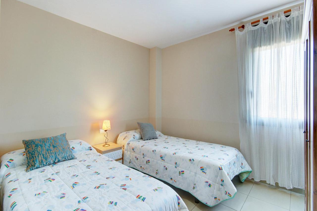 Апартаменты Mileni 2 2 1 1 Roses - Barneda Premium Экстерьер фото