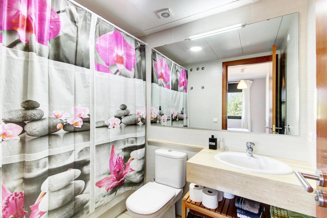 Апартаменты Mileni 2 2 1 1 Roses - Barneda Premium Экстерьер фото